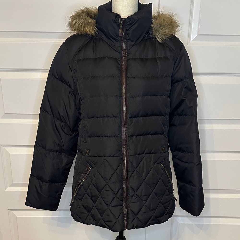 Larry Levine Quilted Black Puffer with Faux Fur Trim Removable Hood.